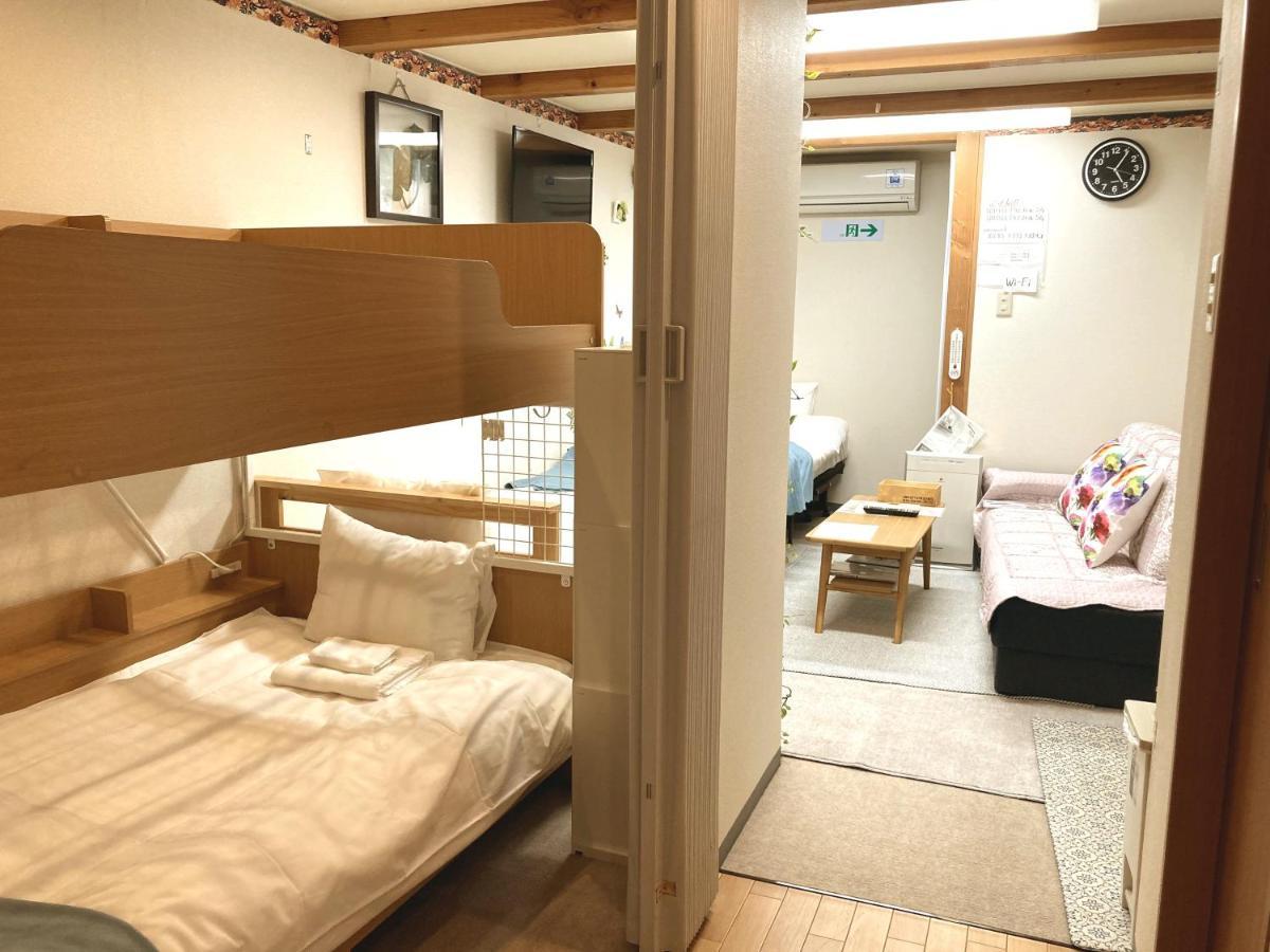 The Familiar Inn ー 旅館ホテル業 โอซาก้า ภายนอก รูปภาพ